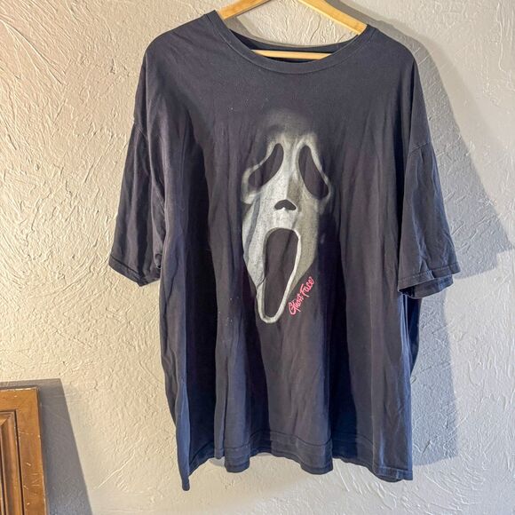 Vintage 2022 Ghost Face Scream Movie Horror T-Shirt - Picture 1 of 6